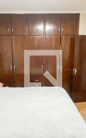 Casa à venda com 174m², 4 quartos e 2 vagas Casa à venda com 174m², 4 quartos e 2 vagasSuite