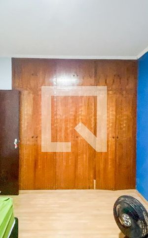 Casa à venda com 174m², 4 quartos e 2 vagas Casa à venda com 174m², 4 quartos e 2 vagasQuarto 3