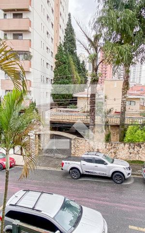 Casa à venda com 174m², 4 quartos e 2 vagas Casa à venda com 174m², 4 quartos e 2 vagasVaranda Suite