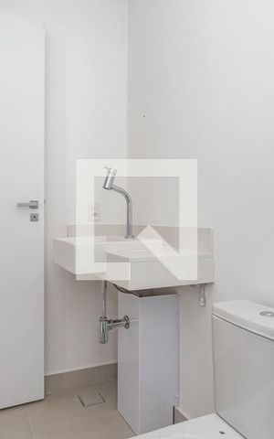 Apartamento à venda com 324m², 3 quartos e 3 vagas Apartamento à venda com 324m², 3 quartos e 3 vagasBanheiro