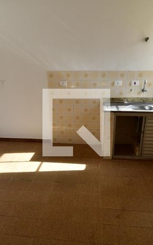 Casa para alugar com 90m², 3 quartos e 1 vagaCozinha