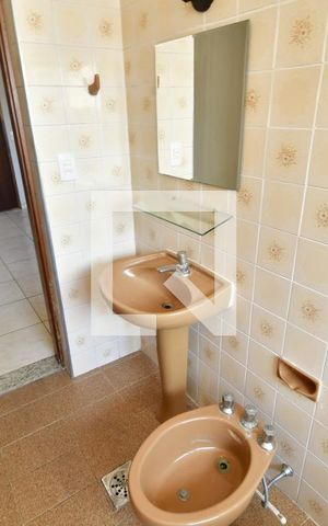 Casa para alugar com 90m², 3 quartos e 1 vagaBanheiro suíte