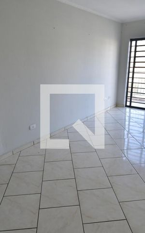 Casa para alugar com 90m², 3 quartos e 1 vagaSala