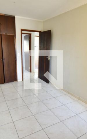 Casa para alugar com 90m², 3 quartos e 1 vagaQuarto 3 - Suíte