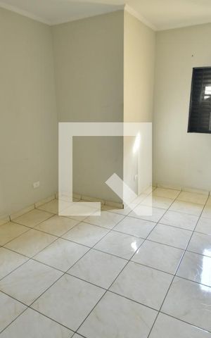 Casa para alugar com 90m², 3 quartos e 1 vagaQuarto 1
