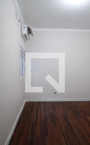 Casa à venda com 348m², 4 quartos e 2 vagasQuarto 2