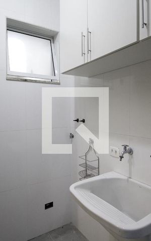 Casa à venda com 348m², 4 quartos e 2 vagasÁrea de Serviço