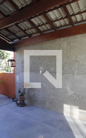 Casa à venda com 348m², 4 quartos e 2 vagasÁrea externa