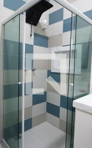 Casa à venda com 348m², 4 quartos e 2 vagasBanheiro