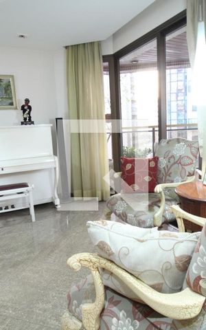 Apartamento à venda com 151m², 3 quartos e 2 vagasSala