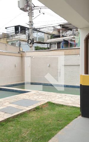 Apartamento à venda com 35m², 2 quartos e sem vagaÁrea comum - Piscina