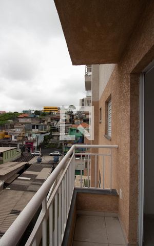 Apartamento à venda com 35m², 2 quartos e sem vaga Apartamento à venda com 35m², 2 quartos e sem vagaSacada