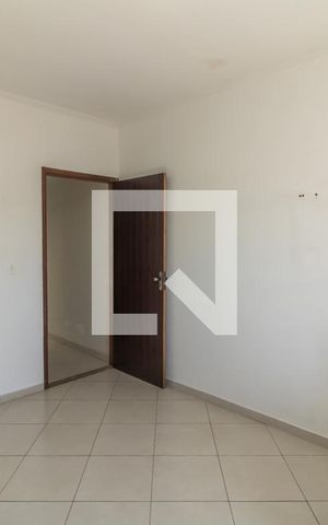 Casa à venda com 128m², 3 quartos e 1 vaga Casa à venda com 128m², 3 quartos e 1 vagaQuarto 2
