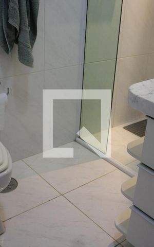 Apartamento à venda com 110m², 2 quartos e 2 vagasBanheiro da Suíte