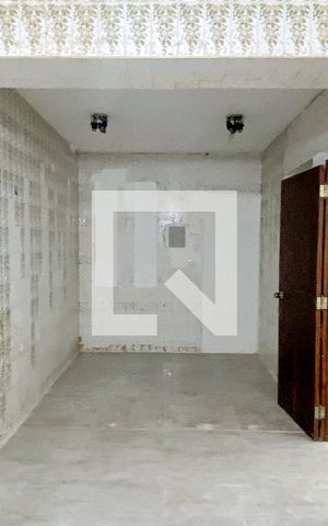 Casa à venda com 400m², 3 quartos e 3 vagas Casa à venda com 400m², 3 quartos e 3 vagasSala de Tv