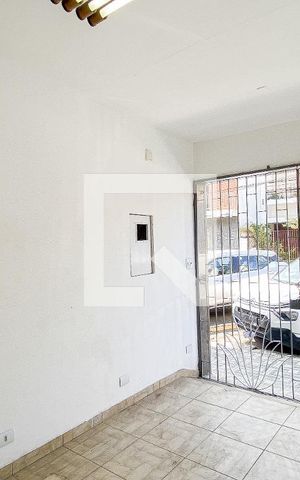 Casa à venda com 400m², 3 quartos e 3 vagas Casa à venda com 400m², 3 quartos e 3 vagasGaragem