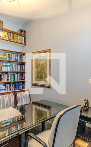 Casa à venda com 400m², 7 quartos e 3 vagasQuarto 2