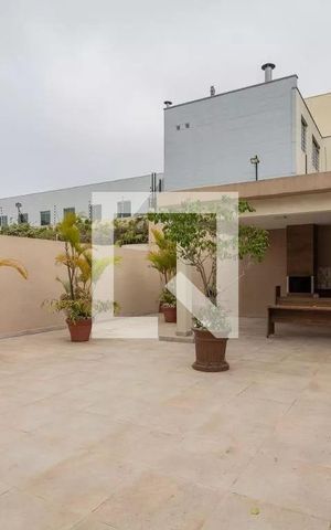 Apartamento à venda com 65m², 2 quartos e 1 vaga Apartamento à venda com 65m², 2 quartos e 1 vagaÁrea comum - Churrasqueira