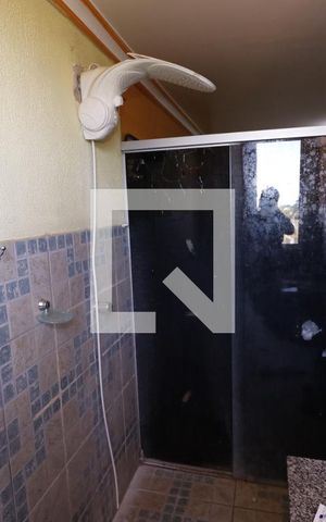 Casa de condomínio à venda com 1000m², 4 quartos e 5 vagasBanheiro do Quarto 4