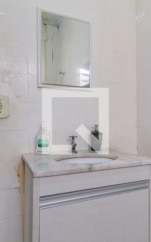 Casa à venda com 130m², 3 quartos e 2 vagasBanheiro Casa 2