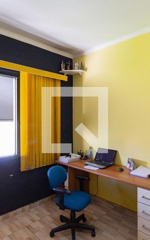 Casa à venda com 130m², 3 quartos e 2 vagasQuarto 3 Casa 2
