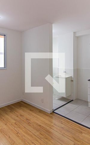 Apartamento à venda com 42m², 2 quartos e sem vaga Apartamento à venda com 42m², 2 quartos e sem vagaSala