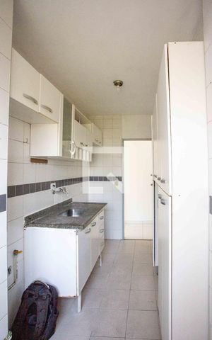 Apartamento para alugar com 105m², 3 quartos e 1 vagaÁrea de Serviço