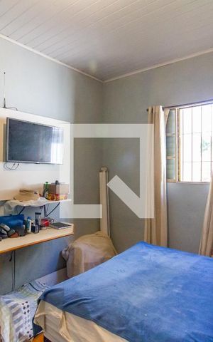 Casa à venda com 150m², 2 quartos e sem vaga Casa à venda com 150m², 2 quartos e sem vagaQuarto 1