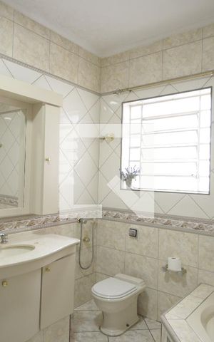 Casa à venda com 302m², 4 quartos e 3 vagasBanheiro