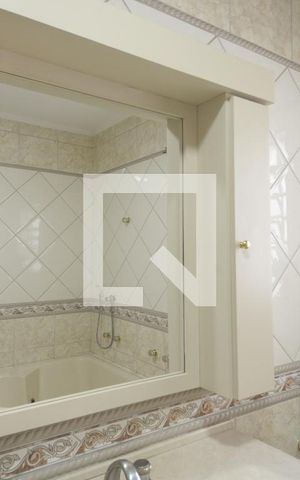 Casa à venda com 302m², 4 quartos e 3 vagasBanheiro