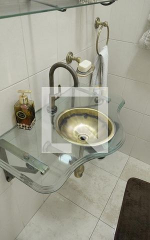 Casa à venda com 302m², 4 quartos e 3 vagasLavabo