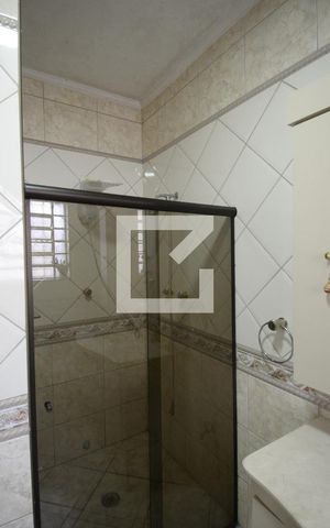 Casa à venda com 302m², 4 quartos e 3 vagasBanheiro