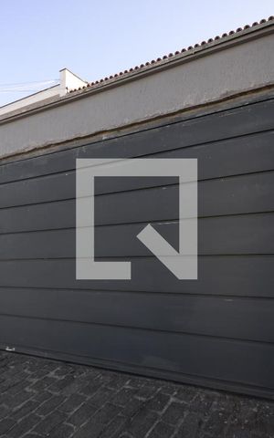 Casa à venda com 302m², 4 quartos e 3 vagasFachada