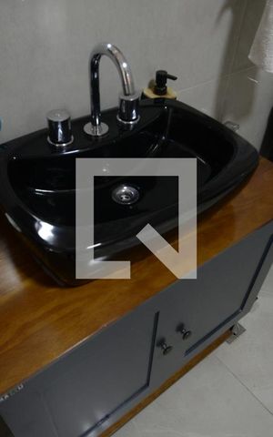 Casa à venda com 302m², 4 quartos e 3 vagasSuíte 1
