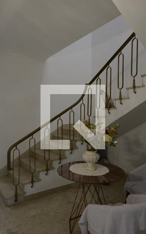 Casa à venda com 302m², 4 quartos e 3 vagasHall