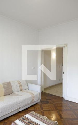 Casa à venda com 302m², 4 quartos e 3 vagasSala de Estar