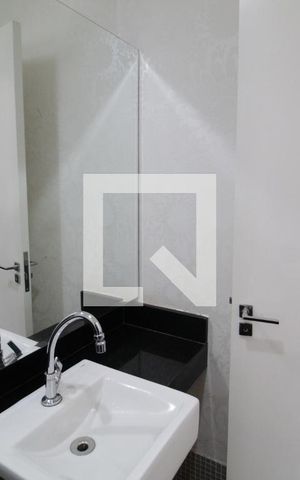 Casa para alugar com 280m², 3 quartos e 2 vagasLavabo