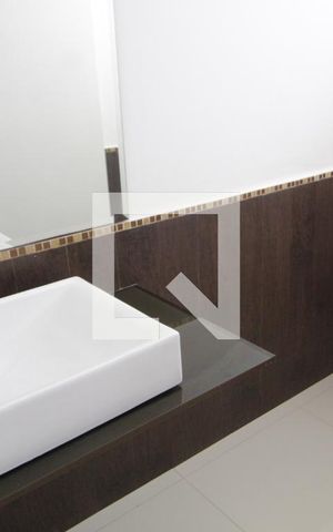 Casa para alugar com 280m², 3 quartos e 2 vagasBanheiro 2