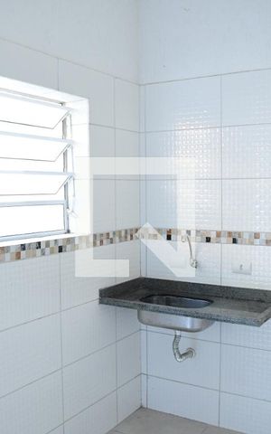 Casa de condomínio para alugar com 100m², 2 quartos e 1 vagaCozinha