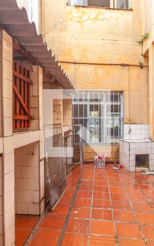 Casa à venda com 292m², 3 quartos e 2 vagas Casa à venda com 292m², 3 quartos e 2 vagasQuintal