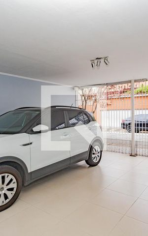 Casa à venda com 165m², 3 quartos e 2 vagasGaragem