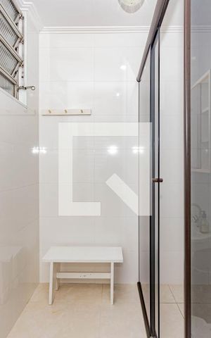 Casa à venda com 165m², 3 quartos e 2 vagasBanheiro de serviço