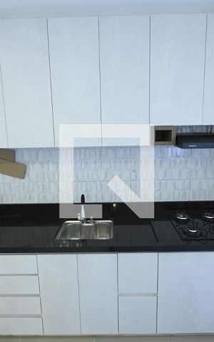 Apartamento para alugar com 54m², 2 quartos e 2 vagas Apartamento para alugar com 54m², 2 quartos e 2 vagasCozinha