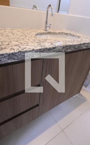 Apartamento para alugar com 54m², 2 quartos e 2 vagas Apartamento para alugar com 54m², 2 quartos e 2 vagasBanheiro 2