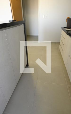 Apartamento para alugar com 54m², 2 quartos e 2 vagas Apartamento para alugar com 54m², 2 quartos e 2 vagasCozinha