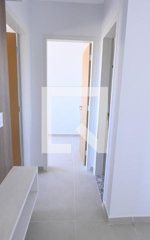 Apartamento para alugar com 54m², 2 quartos e 2 vagas Apartamento para alugar com 54m², 2 quartos e 2 vagasCorredor