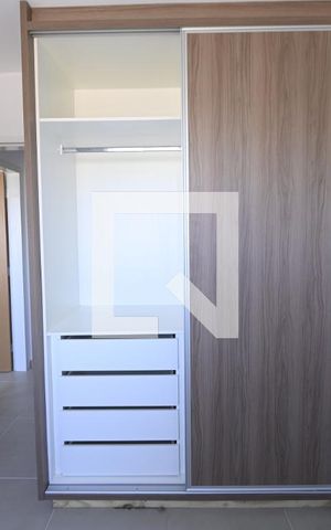Apartamento para alugar com 54m², 2 quartos e 2 vagas Apartamento para alugar com 54m², 2 quartos e 2 vagasQuarto