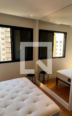 Apartamento à venda com 77m², 2 quartos e 2 vagas Apartamento à venda com 77m², 2 quartos e 2 vagasSuite