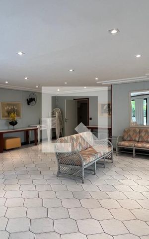 Apartamento à venda com 77m², 2 quartos e 2 vagas Apartamento à venda com 77m², 2 quartos e 2 vagasSalão de Festas