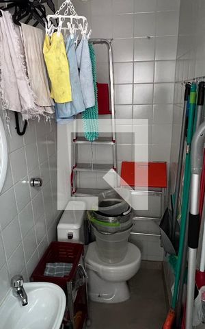 Apartamento à venda com 77m², 2 quartos e 2 vagas Apartamento à venda com 77m², 2 quartos e 2 vagasBanheiro de serviço